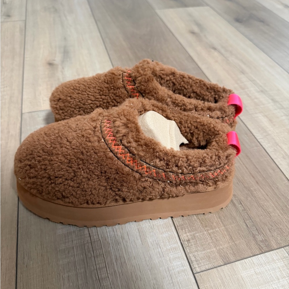 UGG Brown Fuzzy Slip-On Shoes with Pink Accents